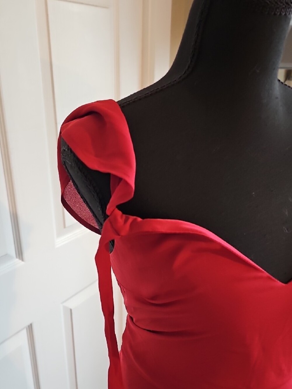 Express Red High-Low Midi Dress - Picture 3 of 7